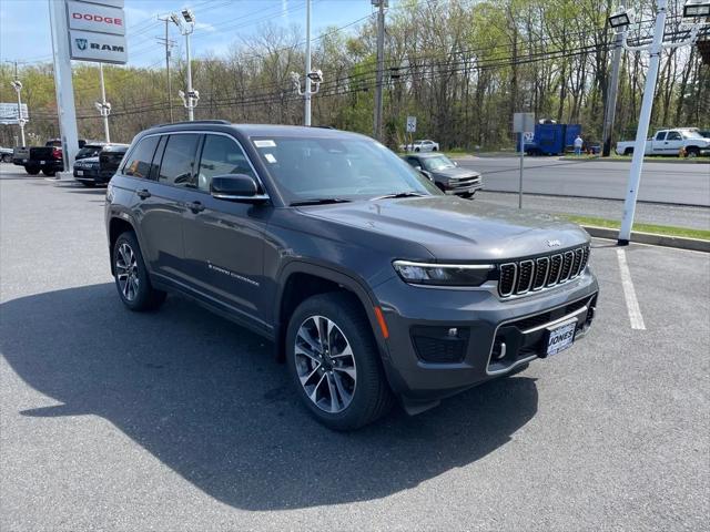2025 Jeep Grand Cherokee GRAND CHEROKEE OVERLAND 4X4