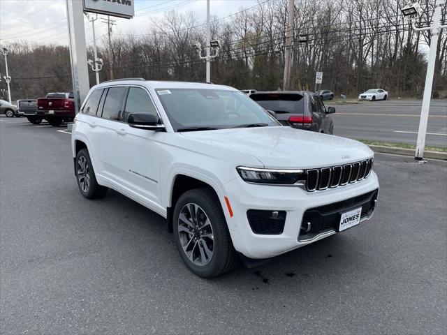 2025 Jeep Grand Cherokee GRAND CHEROKEE OVERLAND 4X4