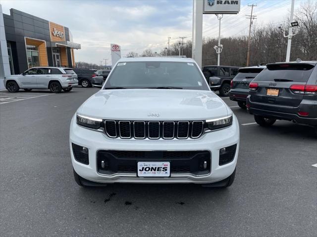 2025 Jeep Grand Cherokee GRAND CHEROKEE OVERLAND 4X4