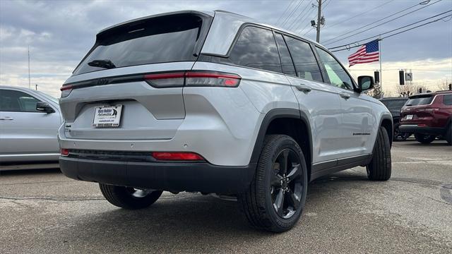 2025 Jeep Grand Cherokee GRAND CHEROKEE ALTITUDE X 4X4 2025 Jeep Grand Cherokee GRAND CHEROKEE ALTITUDE X 4X4