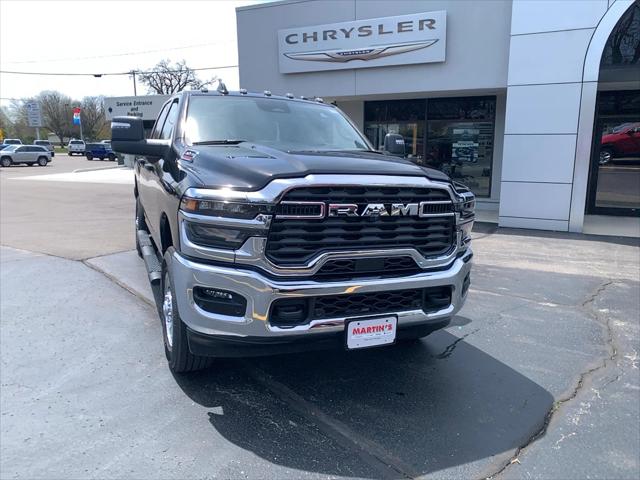 2025 RAM Ram 2500 RAM 2500 TRADESMAN CREW CAB 4X4 64 BOX