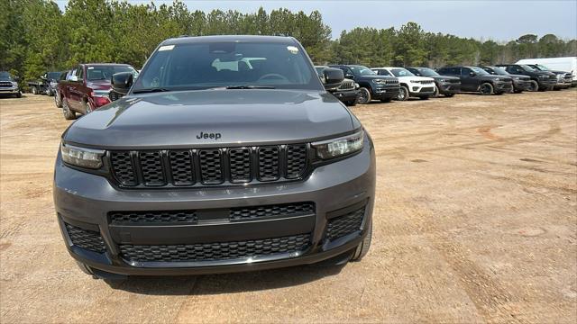 2025 Jeep Grand Cherokee GRAND CHEROKEE L ALTITUDE X 4X4