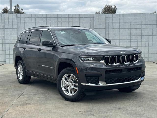 2025 Jeep Grand Cherokee GRAND CHEROKEE L LAREDO X 4X4