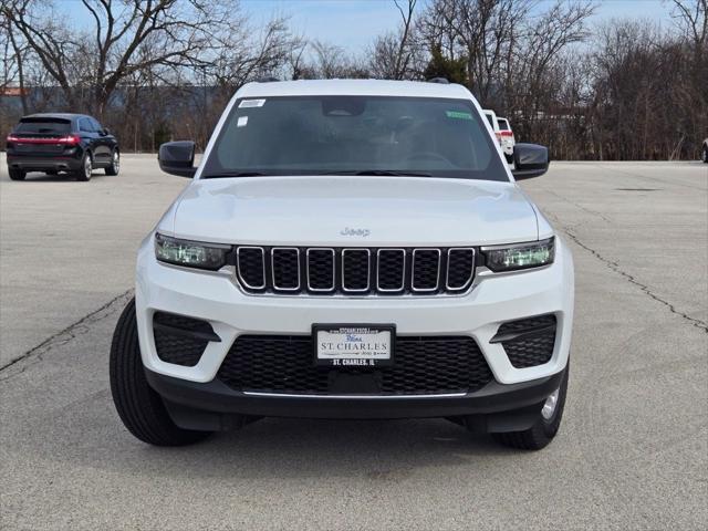 2025 Jeep Grand Cherokee GRAND CHEROKEE LAREDO 4X2