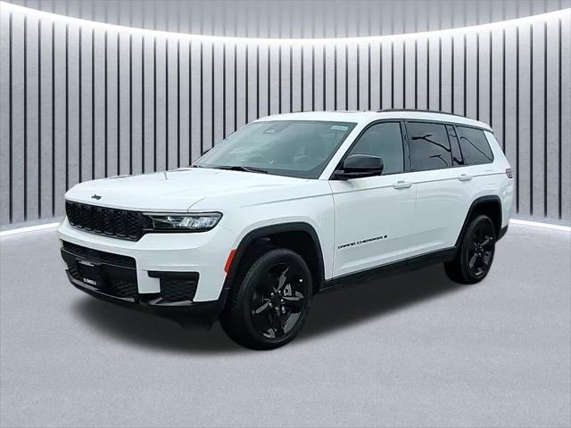 2025 Jeep Grand Cherokee Altitude X 4x4 for sale in St Charles, IL