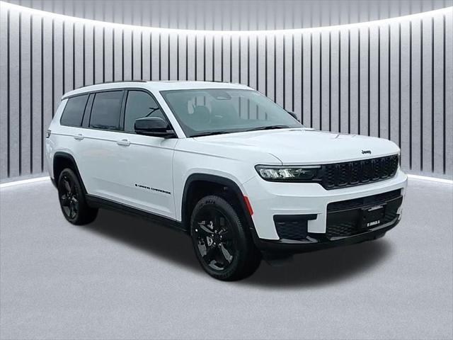 2025 Jeep Grand Cherokee GRAND CHEROKEE L ALTITUDE X 4X4