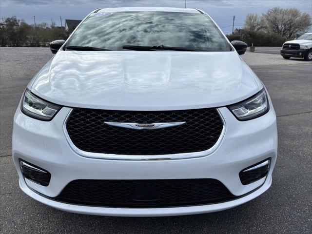 2025 Chrysler Pacifica PACIFICA SELECT