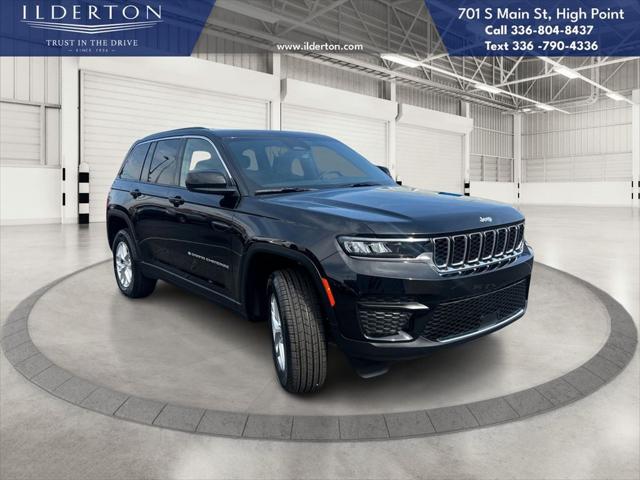2025 Jeep Grand Cherokee GRAND CHEROKEE LAREDO X 4X4