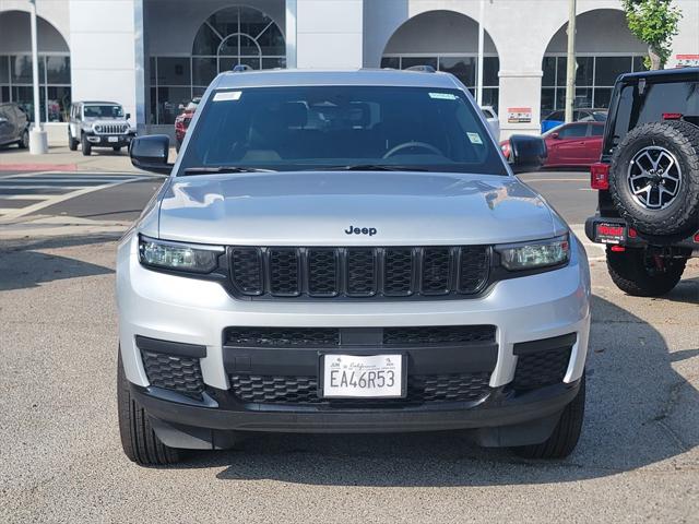 2025 Jeep Grand Cherokee GRAND CHEROKEE L ALTITUDE 4X4