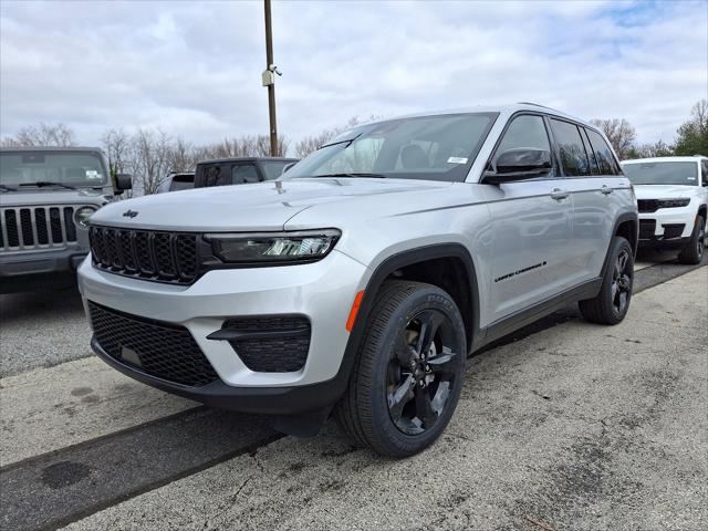 2025 Jeep Grand Cherokee GRAND CHEROKEE ALTITUDE X 4X4