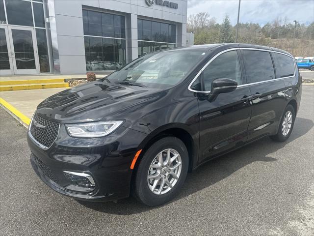 2025 Chrysler Pacifica PACIFICA SELECT