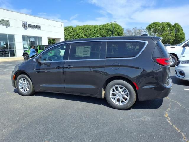 2025 Chrysler Pacifica PACIFICA SELECT