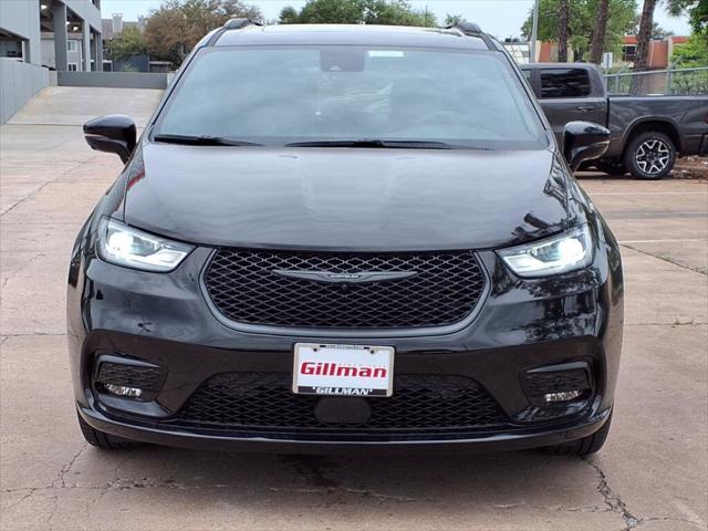 2025 Chrysler Pacifica PACIFICA LIMITED