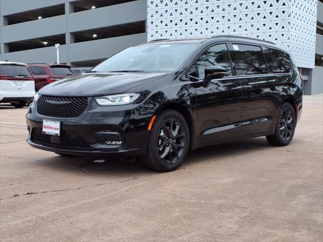 2025 Chrysler Pacifica PACIFICA LIMITED