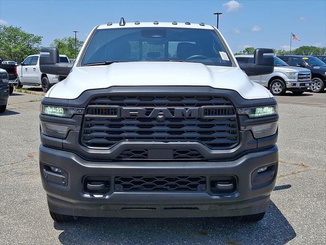 2025 RAM Ram 2500 RAM 2500 TRADESMAN CREW CAB 4X4 64 BOX