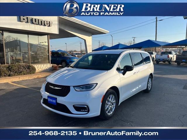 2025 Chrysler Pacifica PACIFICA SELECT