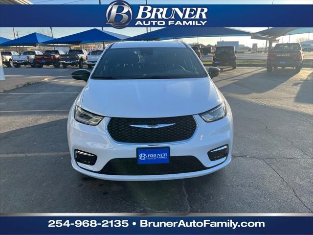 2025 Chrysler Pacifica PACIFICA SELECT
