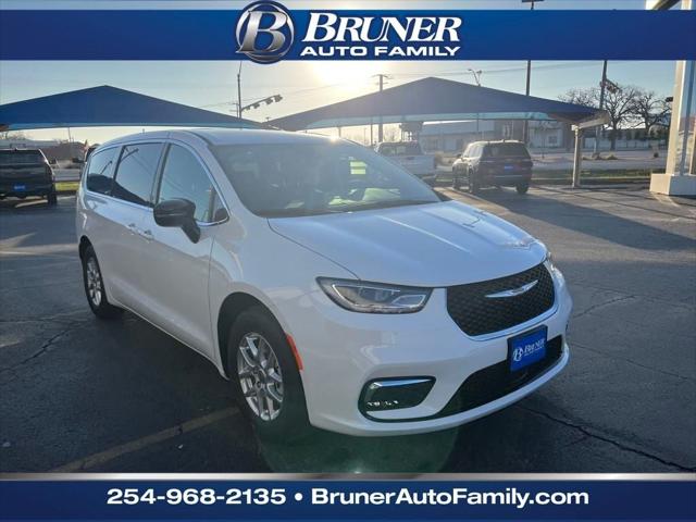 2025 Chrysler Pacifica PACIFICA SELECT
