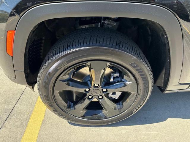 2025 Jeep Grand Cherokee GRAND CHEROKEE L ALTITUDE X 4X2