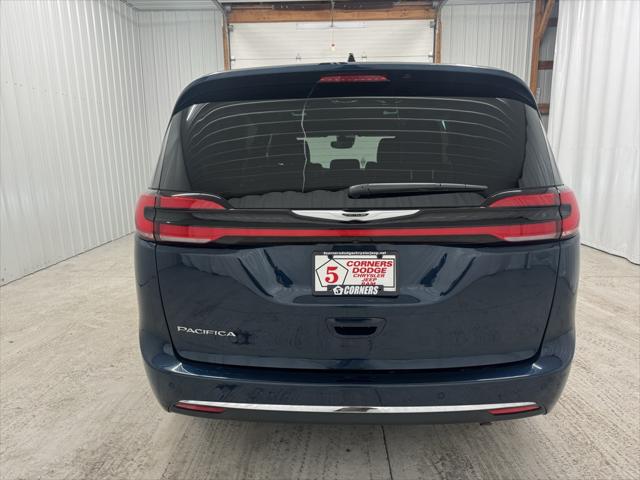 2025 Chrysler Pacifica PACIFICA SELECT