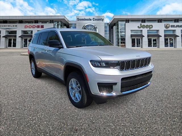 2025 Jeep Grand Cherokee GRAND CHEROKEE L LAREDO 4X2