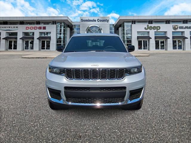 2025 Jeep Grand Cherokee GRAND CHEROKEE L LAREDO 4X2