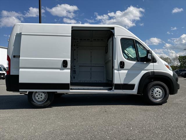 2025 RAM Ram ProMaster RAM PROMASTER 1500 TRADESMAN CARGO VAN HIGH ROOF 136 WB