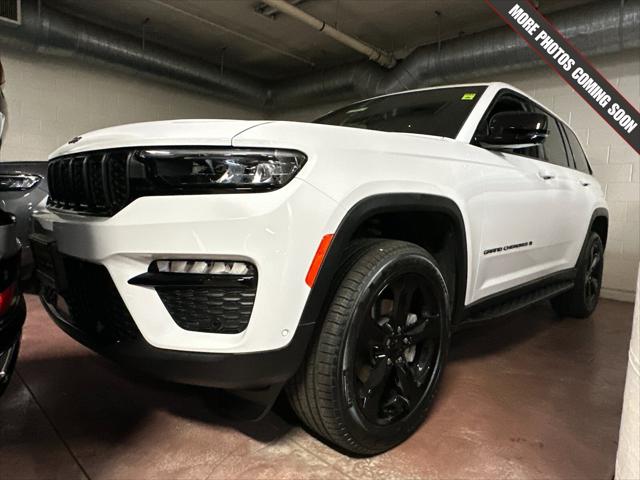 2025 Jeep Grand Cherokee GRAND CHEROKEE LIMITED 4X4
