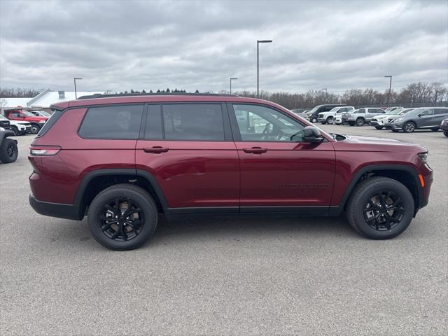 2025 Jeep Grand Cherokee GRAND CHEROKEE L ALTITUDE X 4X4
