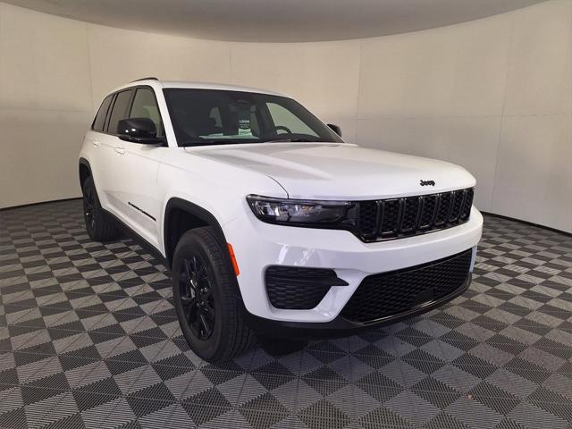 2025 Jeep Grand Cherokee GRAND CHEROKEE ALTITUDE 4X4