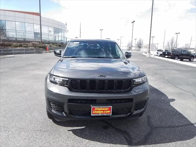 2025 Jeep Grand Cherokee GRAND CHEROKEE L ALTITUDE 4X4