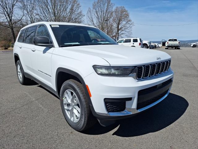 2025 Jeep Grand Cherokee GRAND CHEROKEE L LAREDO X 4X4
