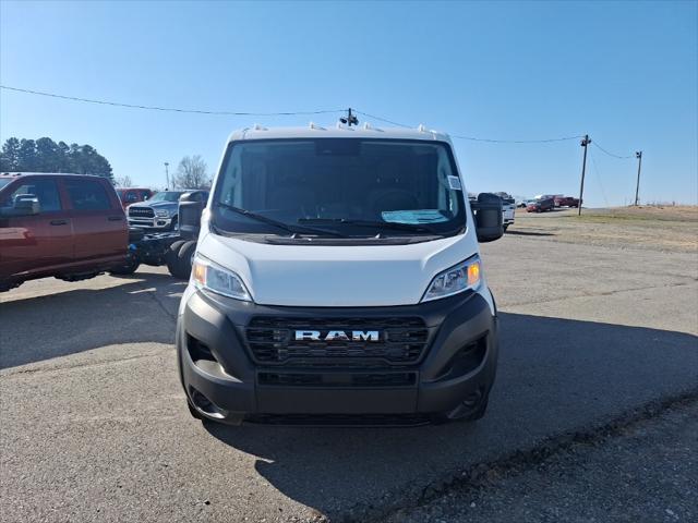 2025 RAM Ram ProMaster RAM PROMASTER 1500 TRADESMAN CARGO VAN LOW ROOF 136 WB