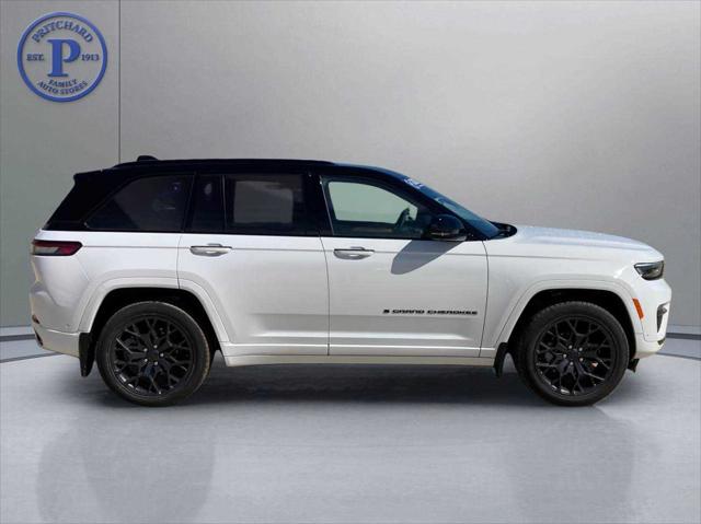 2025 Jeep Grand Cherokee GRAND CHEROKEE SUMMIT RESERVE 4X4