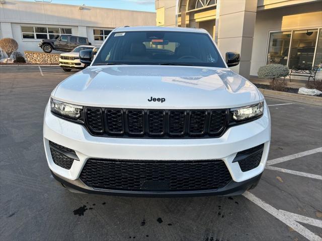 2025 Jeep Grand Cherokee GRAND CHEROKEE ALTITUDE X 4X4