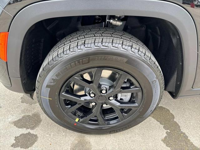 2025 Jeep Grand Cherokee GRAND CHEROKEE L ALTITUDE X 4X2