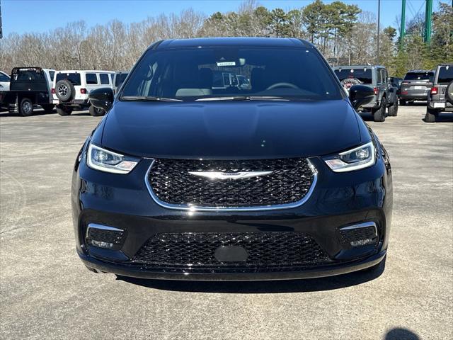 2025 Chrysler Pacifica PACIFICA SELECT