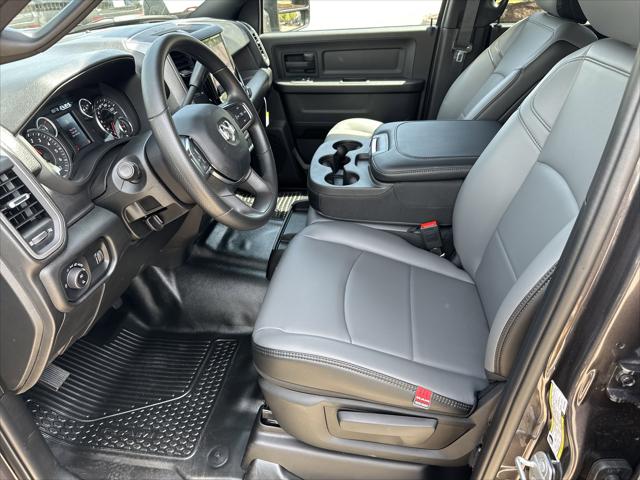 2025 RAM Ram 2500 RAM 2500 TRADESMAN CREW CAB 4X4 64 BOX