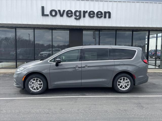 2025 Chrysler Pacifica PACIFICA SELECT