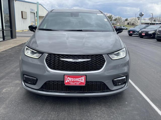 2025 Chrysler Pacifica PACIFICA SELECT