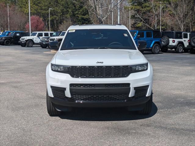 2025 Jeep Grand Cherokee GRAND CHEROKEE L ALTITUDE X 4X4