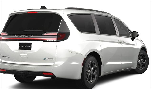 2025 Chrysler Pacifica Hybrid PACIFICA PLUG-IN HYBRID S APPEARANCE