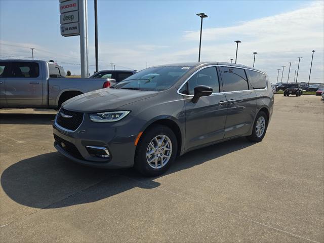 2025 Chrysler Pacifica PACIFICA SELECT