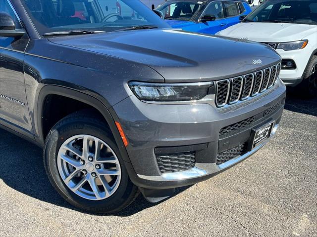 2025 Jeep Grand Cherokee GRAND CHEROKEE L LAREDO X 4X4