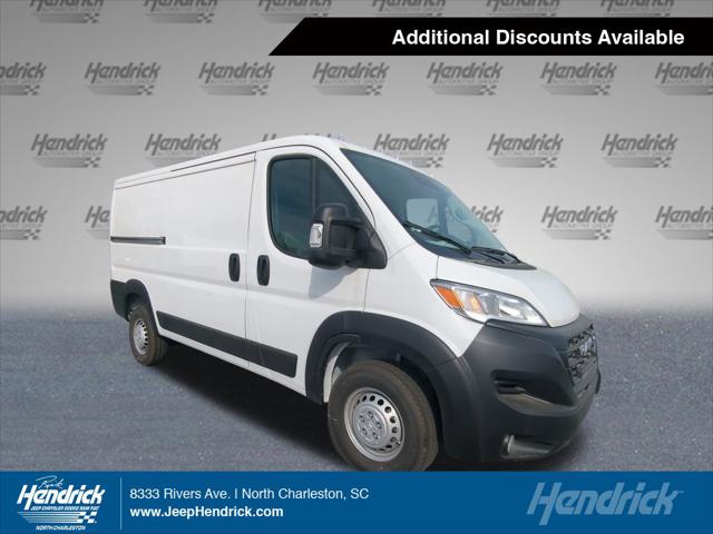 2025 RAM Ram ProMaster RAM PROMASTER 1500 TRADESMAN CARGO VAN LOW ROOF 136 WB