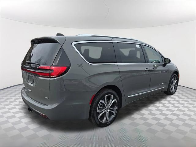 2025 Chrysler Pacifica PACIFICA PINNACLE AWD