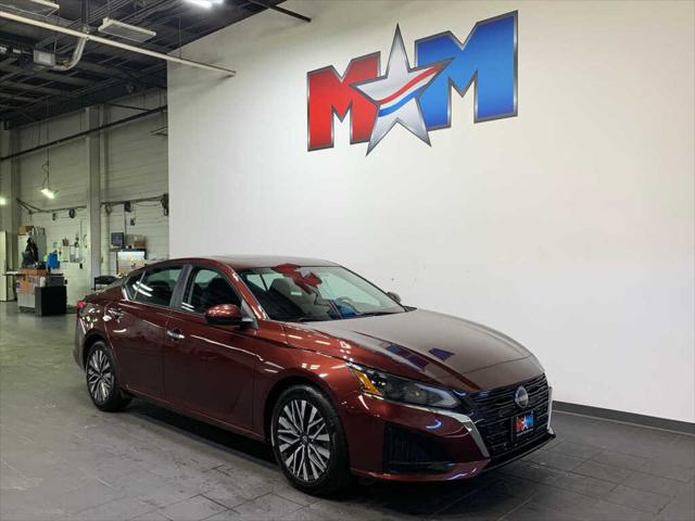 2023 Nissan Altima SV FWD