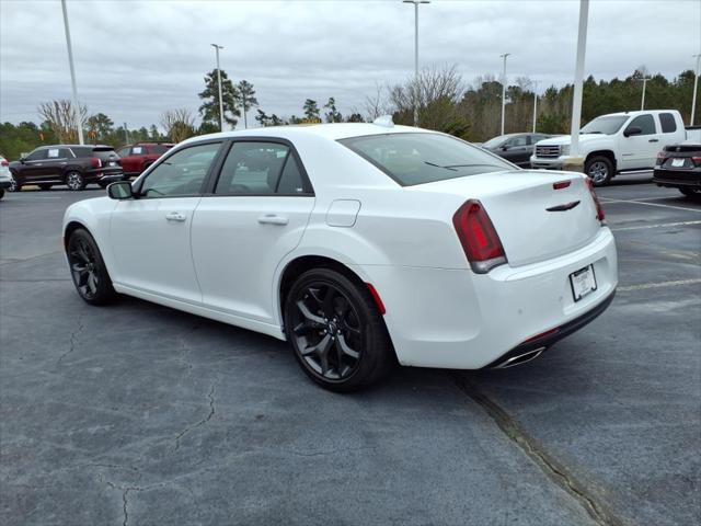2023 Chrysler 300 300S