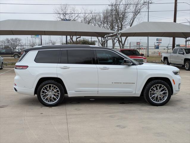 2022 Jeep Grand Cherokee L Summit 4x4