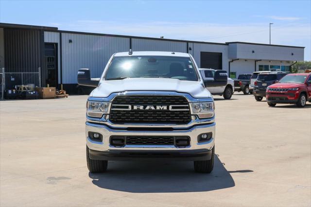 2023 RAM 3500 Big Horn Crew Cab 4x4 64 Box